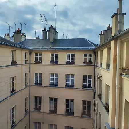 Spacieux A 5 Minutes Du Chateau De